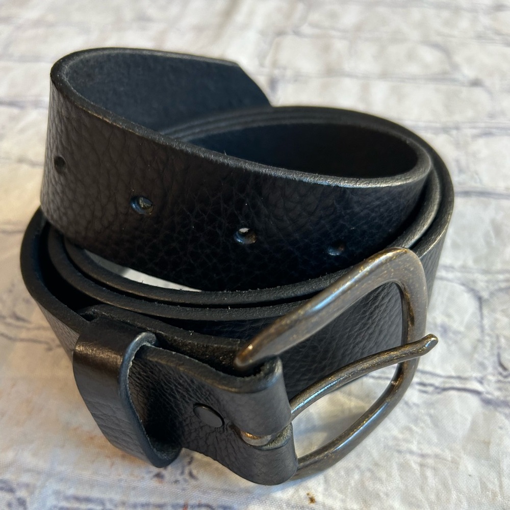 JUSTIN TOP GRAIN LEATHER USA MADE MENS BLACK PEBBLE GRAIN BELT SIZE 40